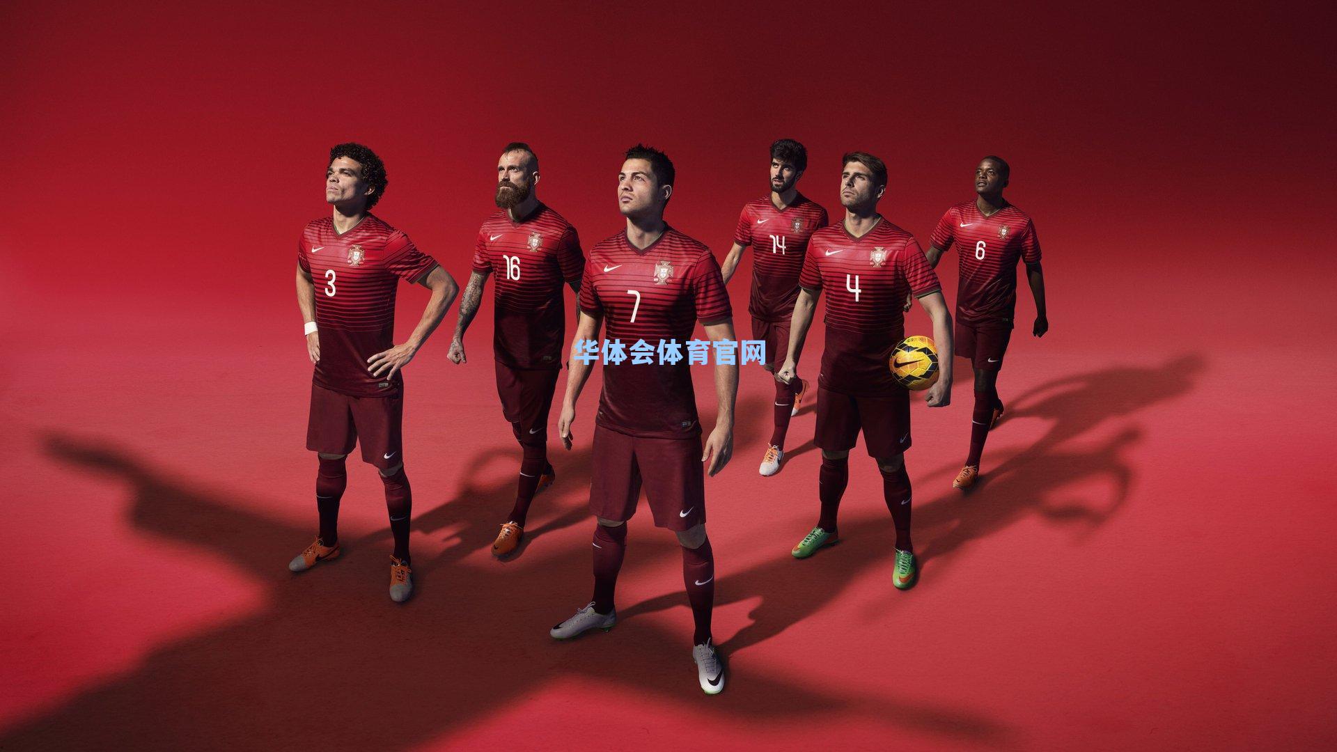 欧联杯，霍伊伦双响导演逆转好戏，曼联2比1力克比尔森胜利