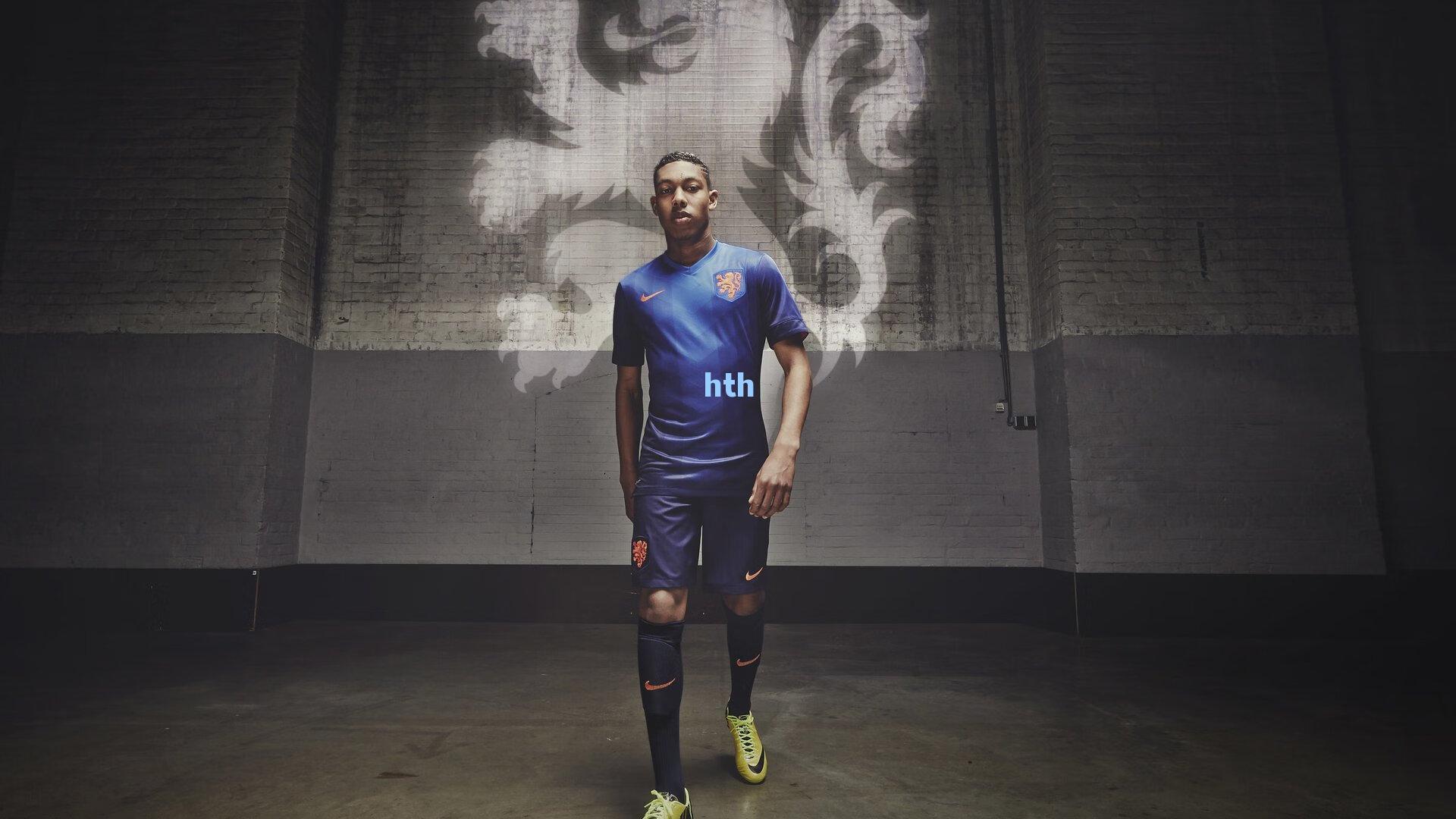 新疆男篮帅位或迎变动 阿的江现身基地引猜想