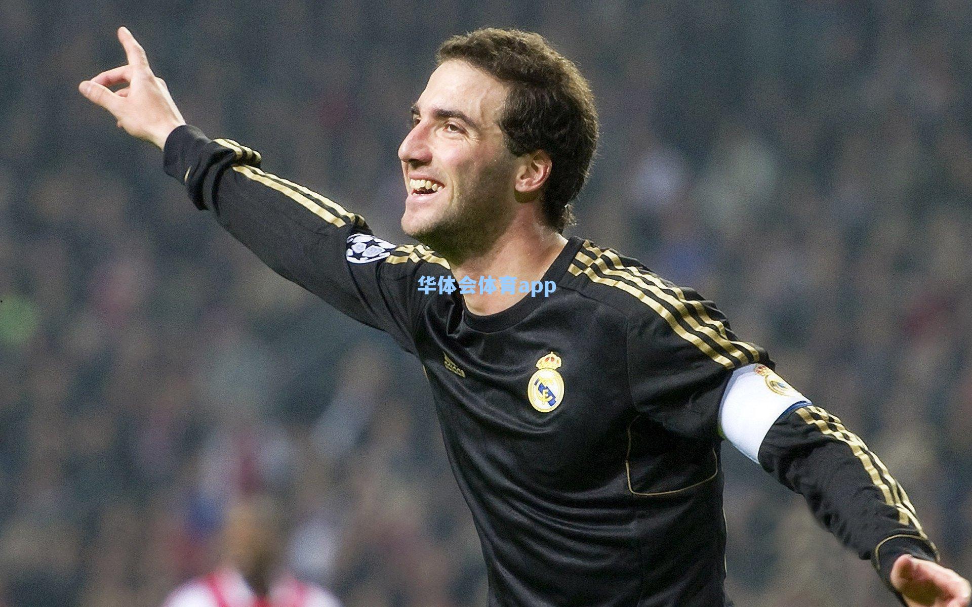 米罗制霸禁区独揽六记进攻篮板 开拓者全队前场板优势难阻失利